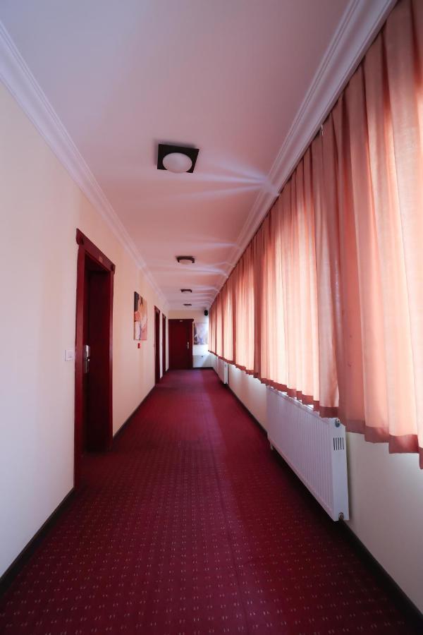 Hotel Lybeten فريزاي المظهر الخارجي الصورة